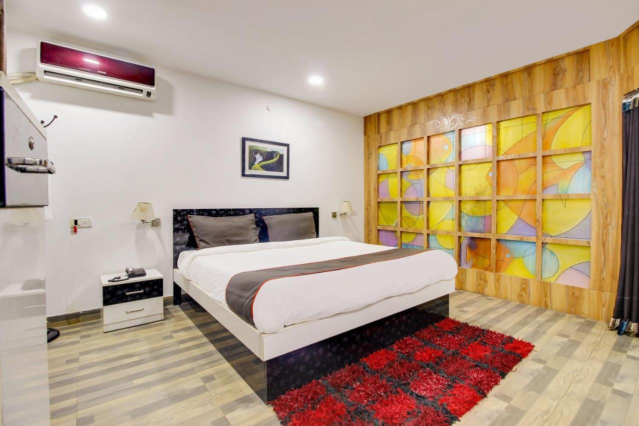 Oyo 2794 Hotel Plaza Inn Guwahati Dış mekan fotoğraf